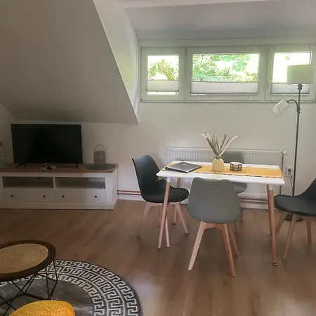 Landleben In Ferch * シュヴィーローゼー